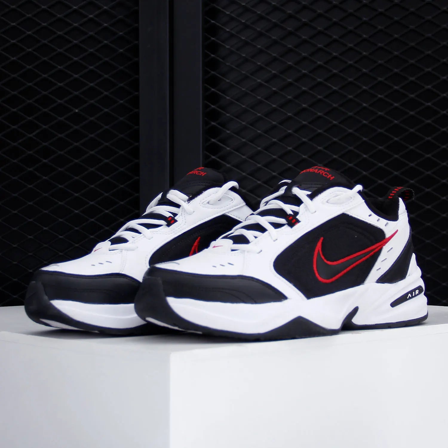 Nike Air Monarch IV Men's Training Dad Shoes